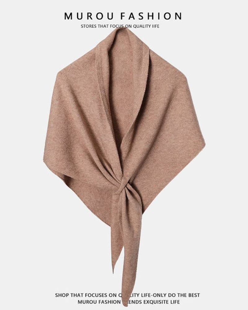 Lina – Modern trianglesjal i ull - Stockholm-Select