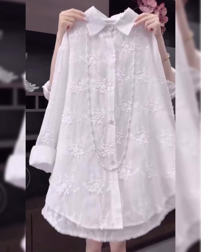 Linnea – Broderad skjorta med tappad axel - Stockholm-Select