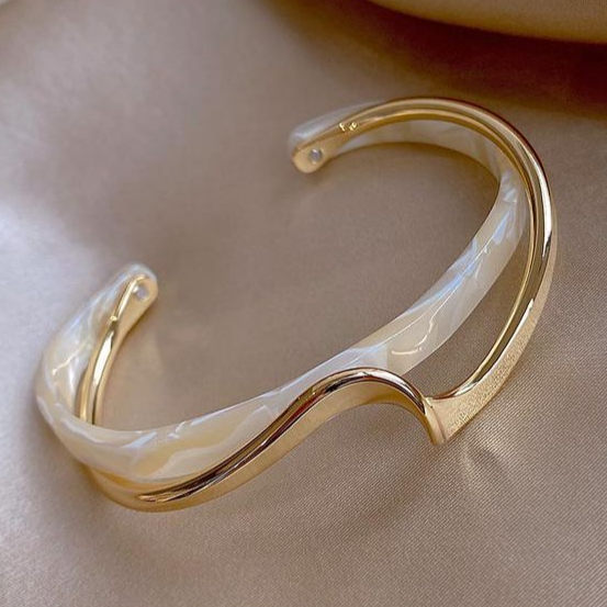VidaPearl™ | Guld Armband